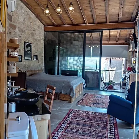 Holiday home Otantik Tas Ev